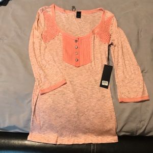 BKE boutique 3/4 sleeve top NWT